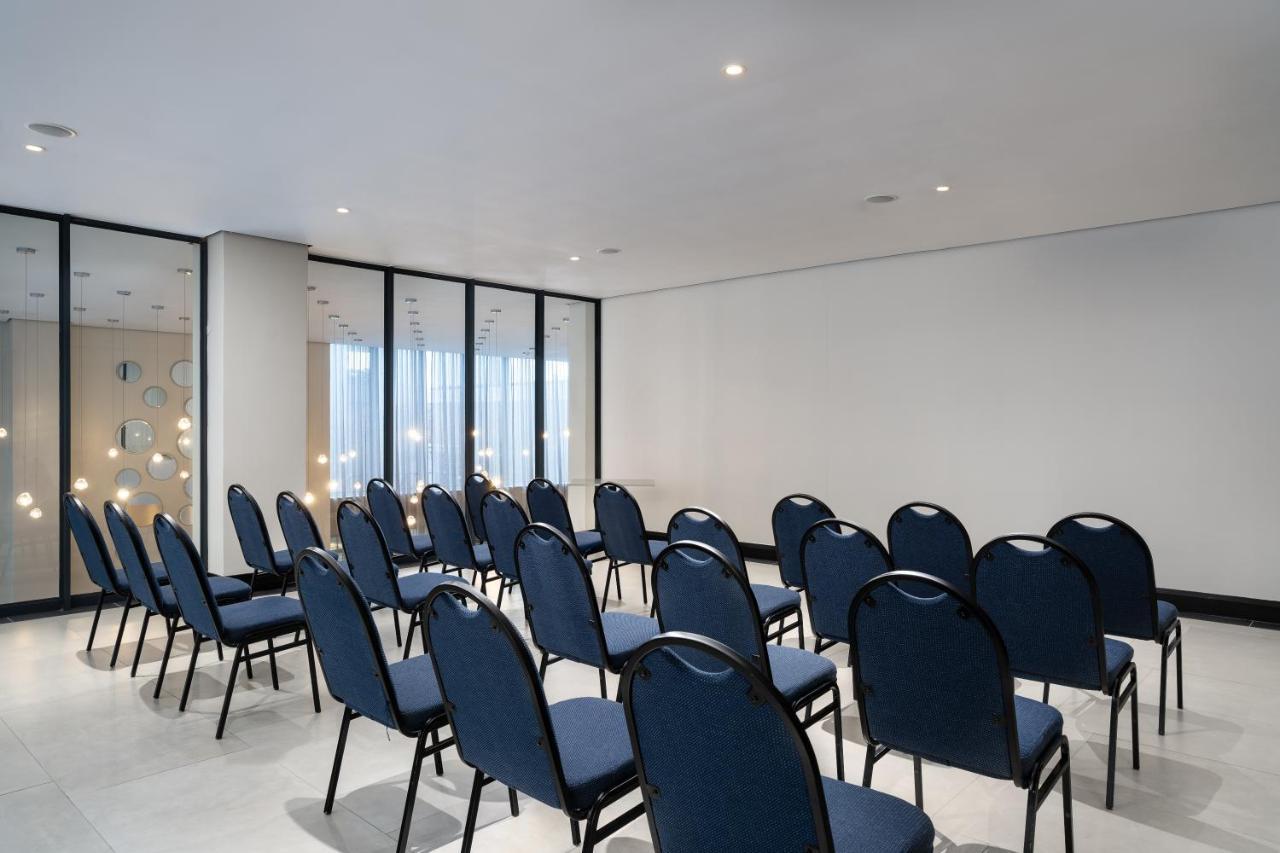 Premier Splendid Inn Umhlanga Durban Kültér fotó